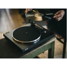 REKKORD AUDIO Проигрыватель F 100Р ЧЕРНЫЙ
